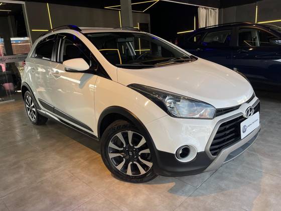 HYUNDAI HB20X 1.6 16V STYLE FLEX 4P MANUAL